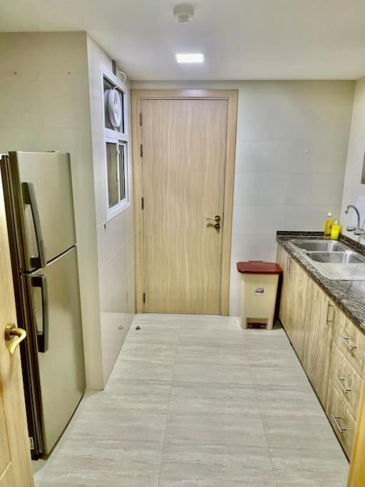 Noor 2 bedroom appartement for beautiful holiday Masqat Buitenkant foto